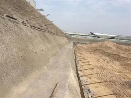 西吉河道边坡加固